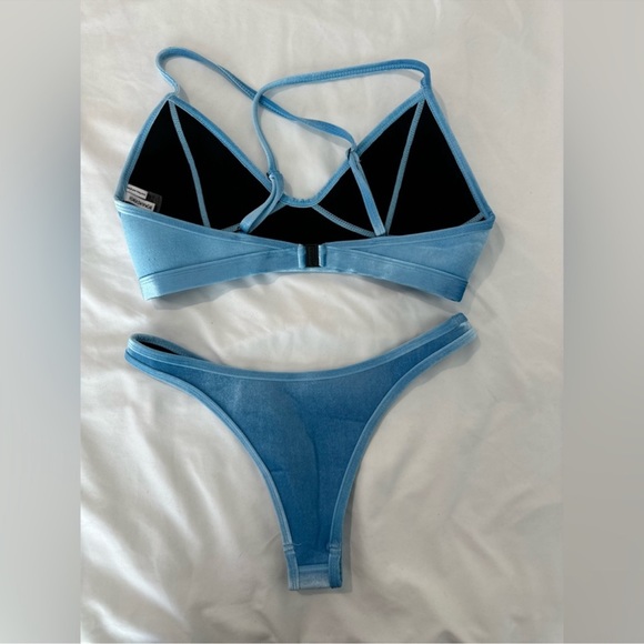 Hoaka Swim Sky Blue Velour Cross Cross Back High Waisted Bikini Set - Picture 5 of 6